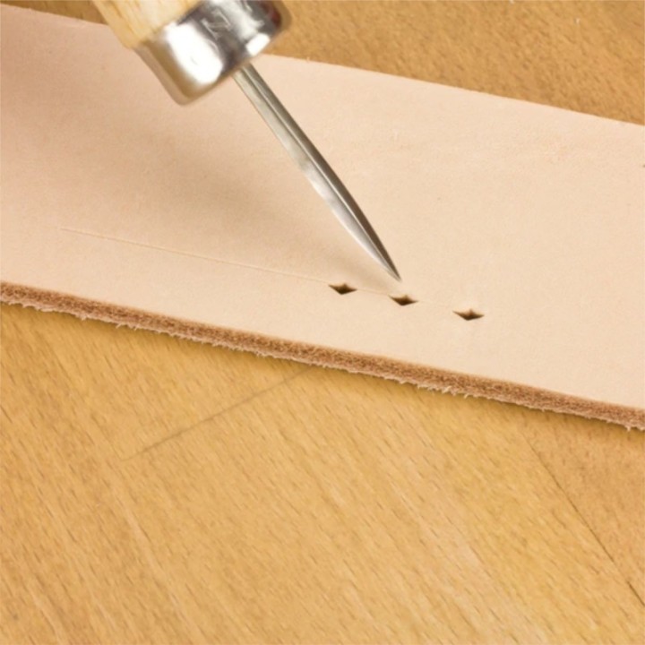 Diamond blade sewing awl