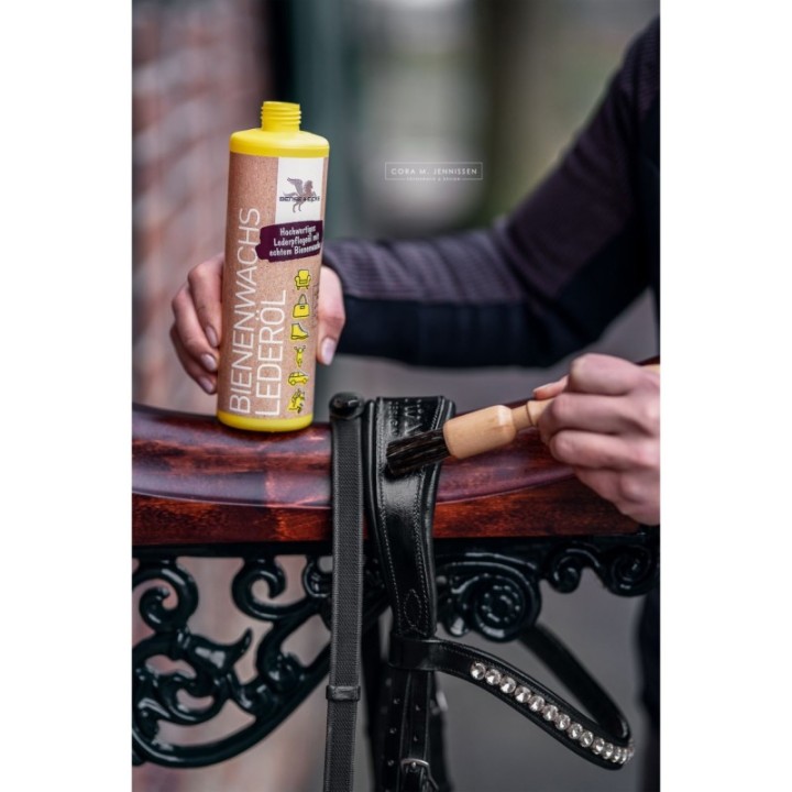 Bense & Eicke - beeswax & leather oil